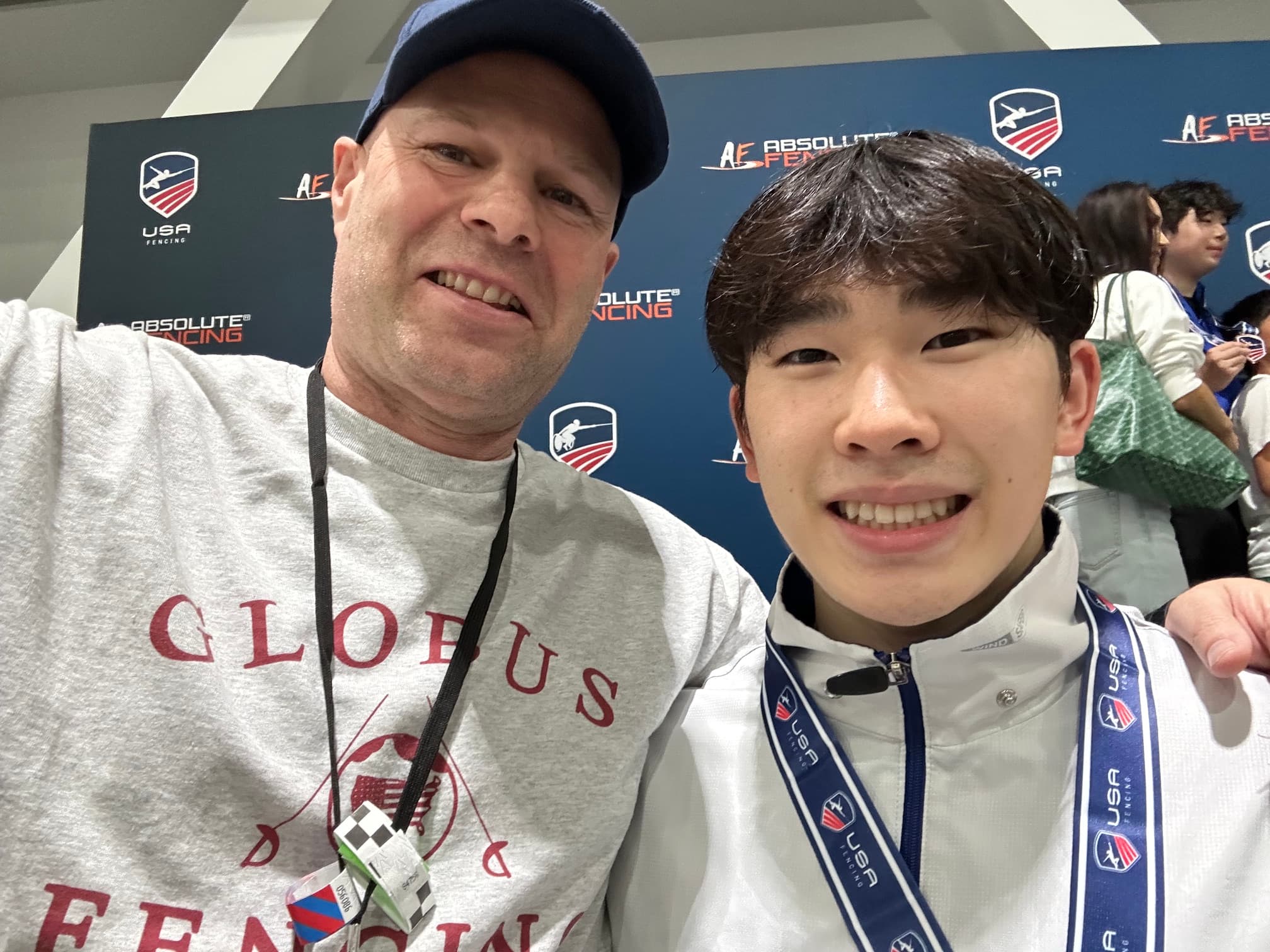 Meester Paul Corteyn met Silas Choi, Pan-Amerikaans kampioen en wereldkampioen U20 sabel